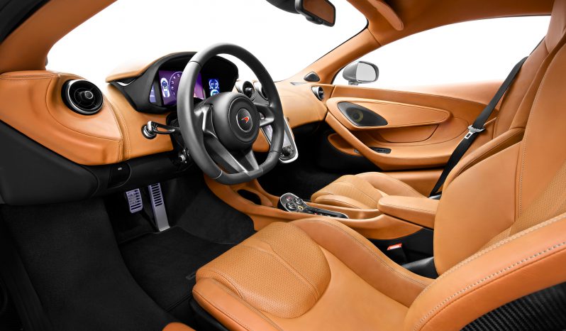 2017 Mclaren 540C Coupe – 3.8 TC V8 full