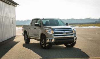 2017 Toyota Tundra – 5.7 V8 full