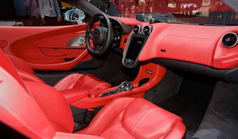 2017 Mclaren 570Gt Coupe – 3.8 TC V8 full