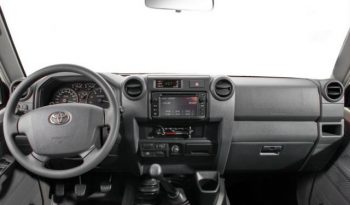 2015 Toyota Land Cruiser 70 – 4.0 V6 full