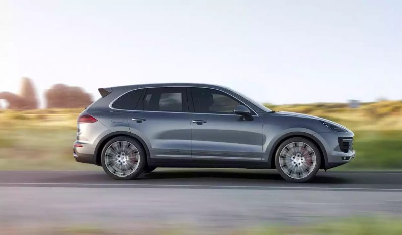 2017 Porsche Cayenne Turbo- 4.8 TC full