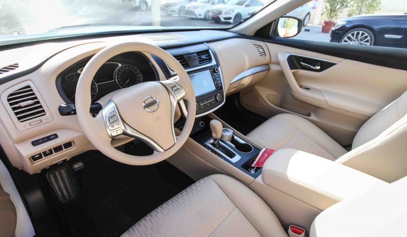 2017 Nissan Altima – 14,824 km full